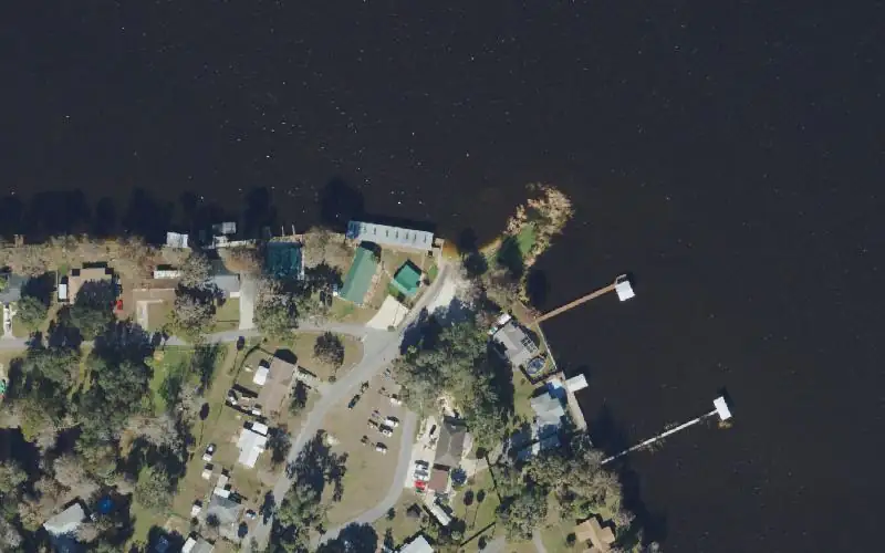 Aerial photo of the area around Tracy's Point Fishing Lodge, Sumter County