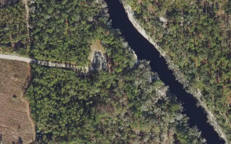Aerial photo of the area around Turner Bridge Tract Boat Ramp, Hamilton County
