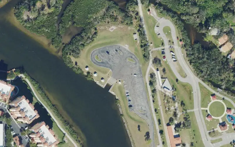 Aerial photo of the area around Venice Marina Boat Ramp Park / Gulf ICW Regional Boat Launch, Sarasota County