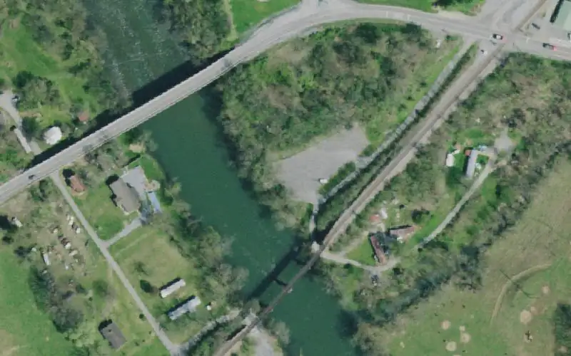 Aerial photo of the area around Wagner Rd, Carter County