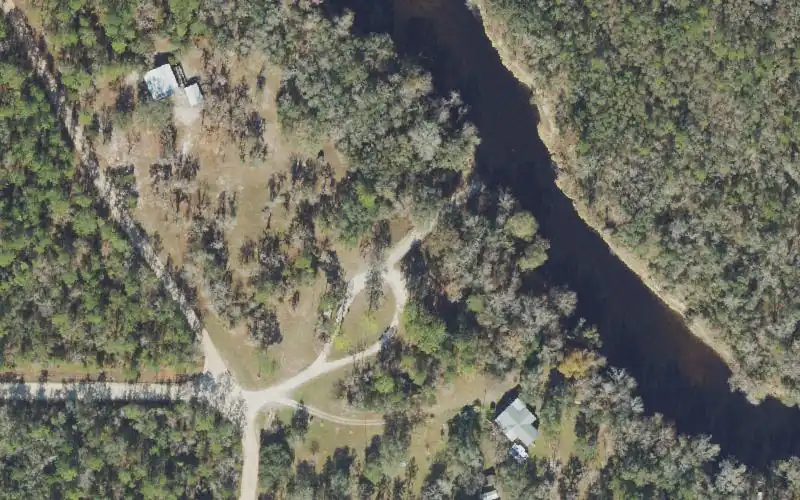 Aerial photo of the area around Withlacoochee River Park (Madison County), Madison County