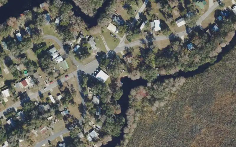 Aerial photo of the area around Withlapopka Isles Public Boat Ramp, Citrus County