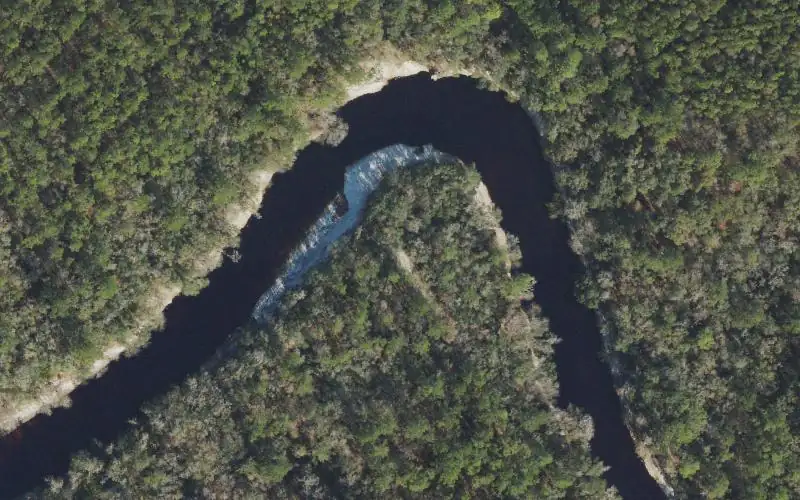 Aerial photo of the area around Woods Ferry Tract Canoe Launch, Suwannee County